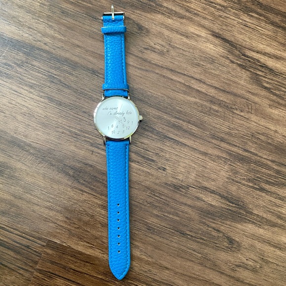 Stainless steel back watches in genuine leather - Picture 2 of 6